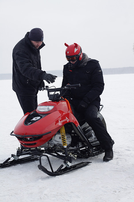 Цена снегоход Армада в Екатеринбурге магазине COOL MOTORS